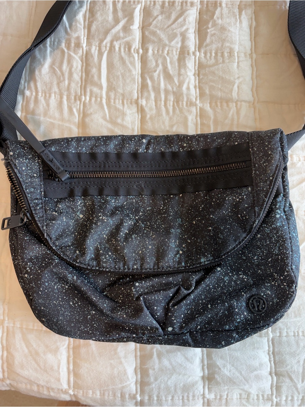 lululemon athletica Black Speckled Crossbody Bag